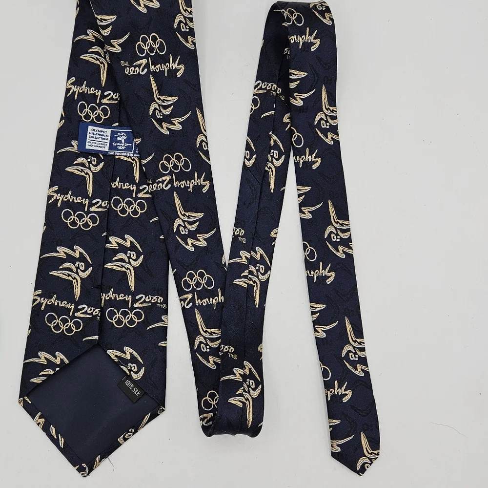 Rare official Sydney Olympic 2000 commemorative tie